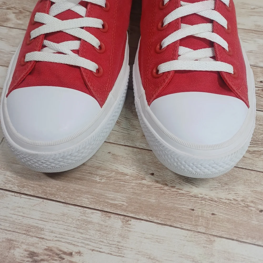 Converse Chuck Taylor II (Discontinued) Red Lunarlon Men's Sneakers Size 13